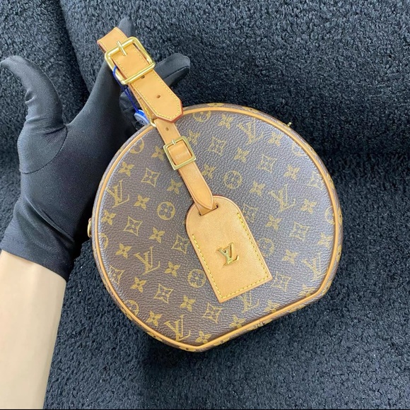Louis Vuitton Brown and Tan Monogram Circle Bag - Picture 1 of 7